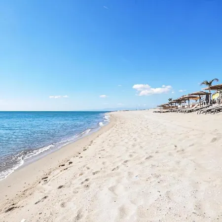 Daire Front Saint-Cyprien (Pyrenees-Orientales)